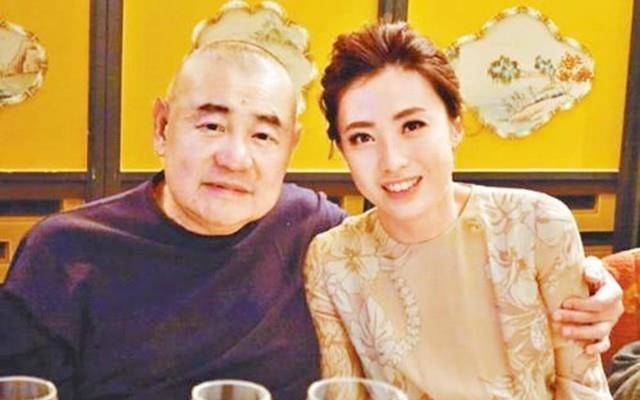 为了躲避税收，他关闭了中国300家公司