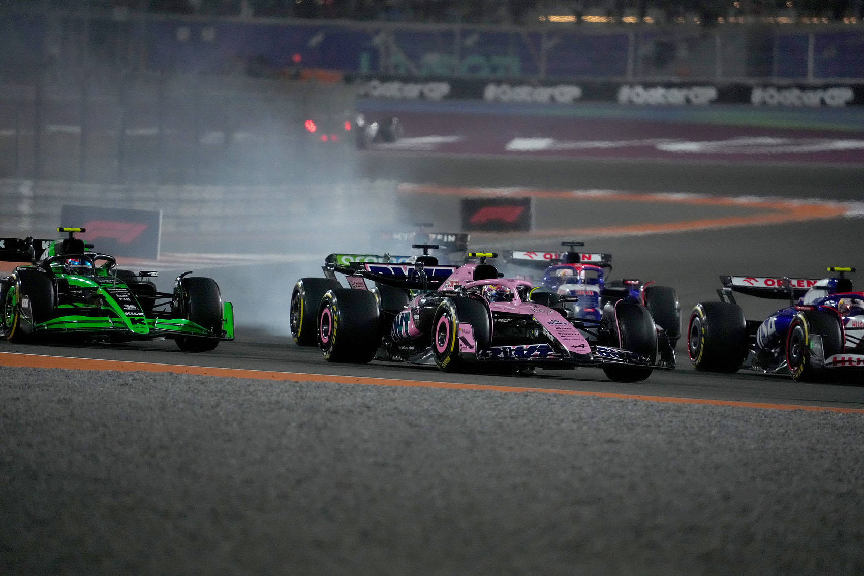 F1卡塔尔站-周冠宇第8赛季首获积分 当选全场最佳车手