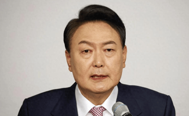 重磅！“总统下台”传遍全球！中国使馆遭冲击，李在明突然对华表态！